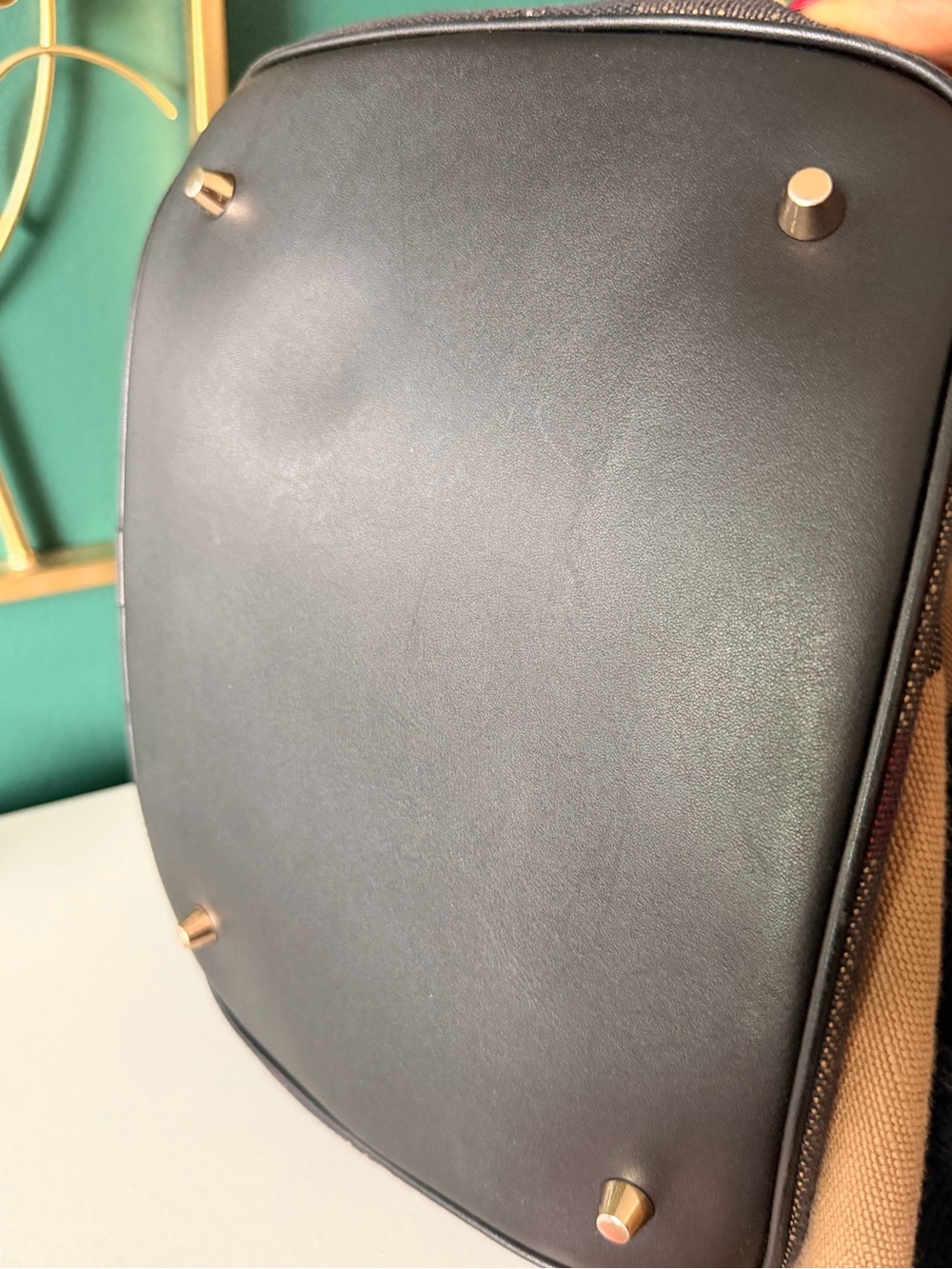 Burberry House Check Ashby Bucket Bag - Picture 8 of 8